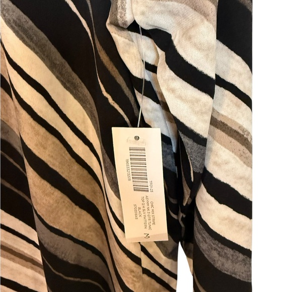 Chico's Black & Taupe Striped V-Neck Women’s Top size 3 NWT - Picture 3 of 4